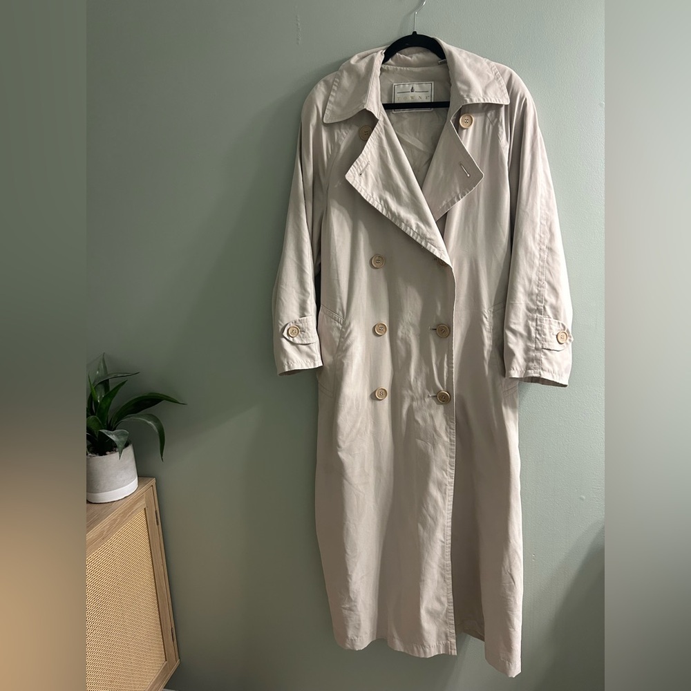 Vintage towne by London fog trench coat